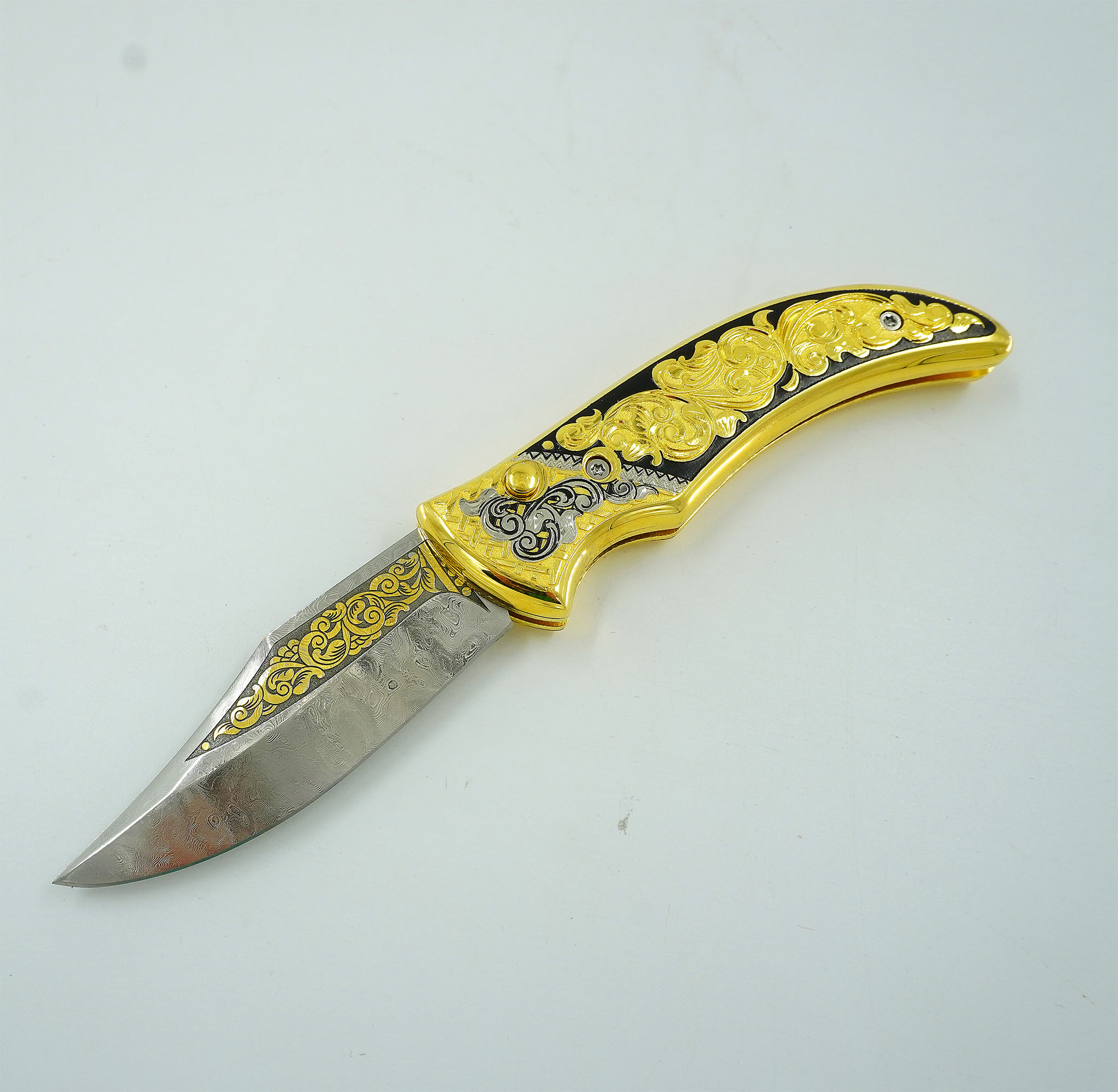 Нож складной дамасский "Орнамент" №2 Златоуст